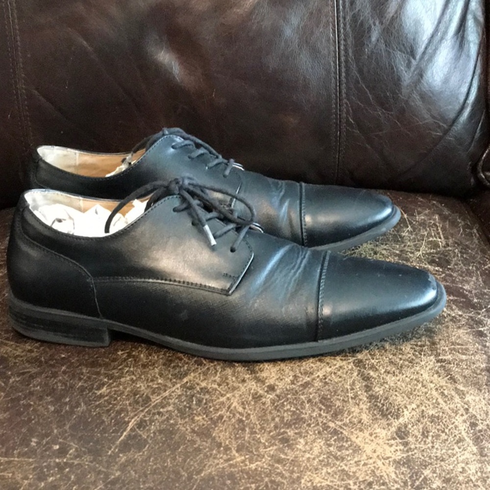 Mens black dress shoe